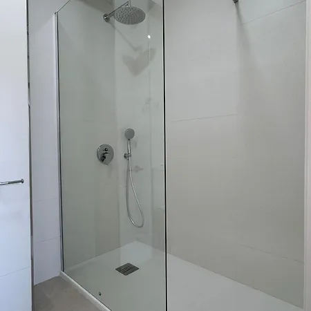 Nuevo Y Luminoso En El Corazon De Апартаменты