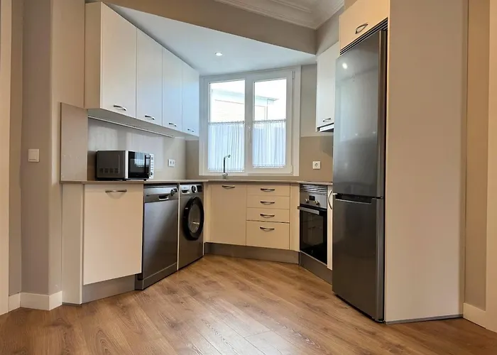 Nuevo Y Luminoso En El Corazon De *